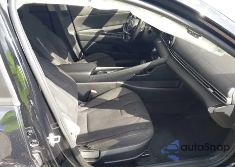 2021 Hyundai Elantra Sel z USA, uszkodzony, nr VIN 5NPLS4AG4MH019251